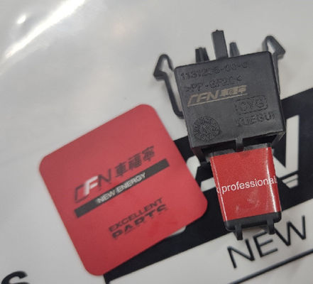 Rustproof Tesla Automotive Spare Parts Buckle bagagli posteriore 1131205-00-C