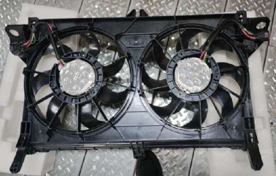 Tesla Model S/X ventilatore di raffreddamento e montatura della sudatura 1754791-00-A 12V 3KG