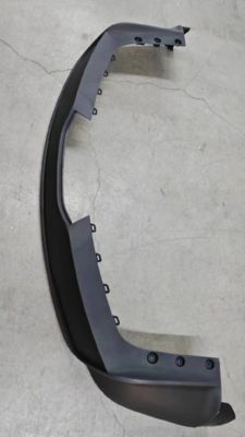 Sezione inferiore paraurti posteriore Tesla Model X con apertura gancio traino 168x32x10mm